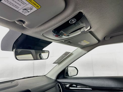 Used 2025 Kia Seltos EX FWD image 18