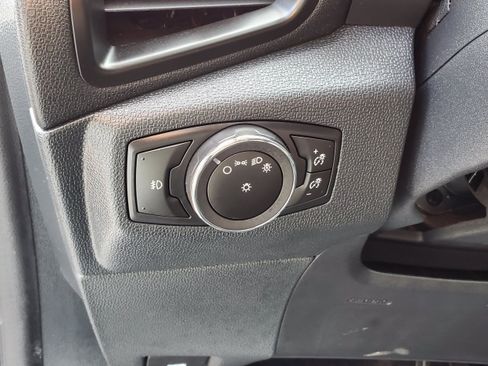 Used 2021 Ford EcoSport SE FWD image 9