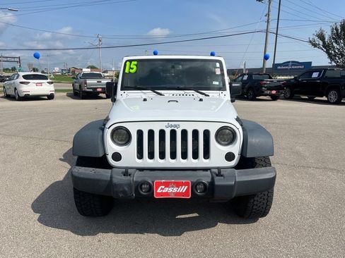Used 2015 Jeep Wrangler Unlimited Sport w/ Quick Order Package 24S AWD/4WD image 9