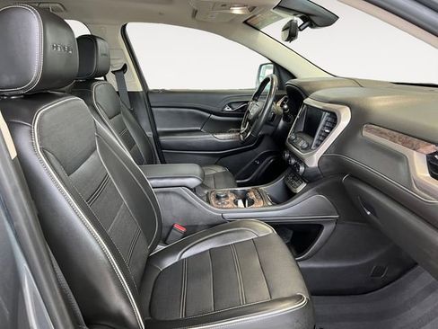 Used 2021 GMC Acadia Denali w/ Denali Ultimate Package AWD/4WD image 13