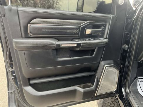 Used 2020 RAM 3500 Limited AWD/4WD image 17