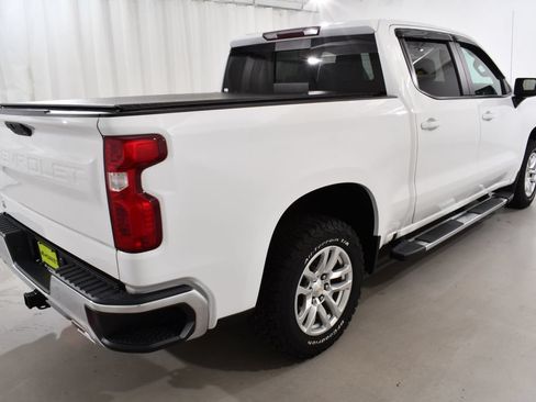 Used 2021 Chevrolet Silverado 1500 LT AWD/4WD image 11