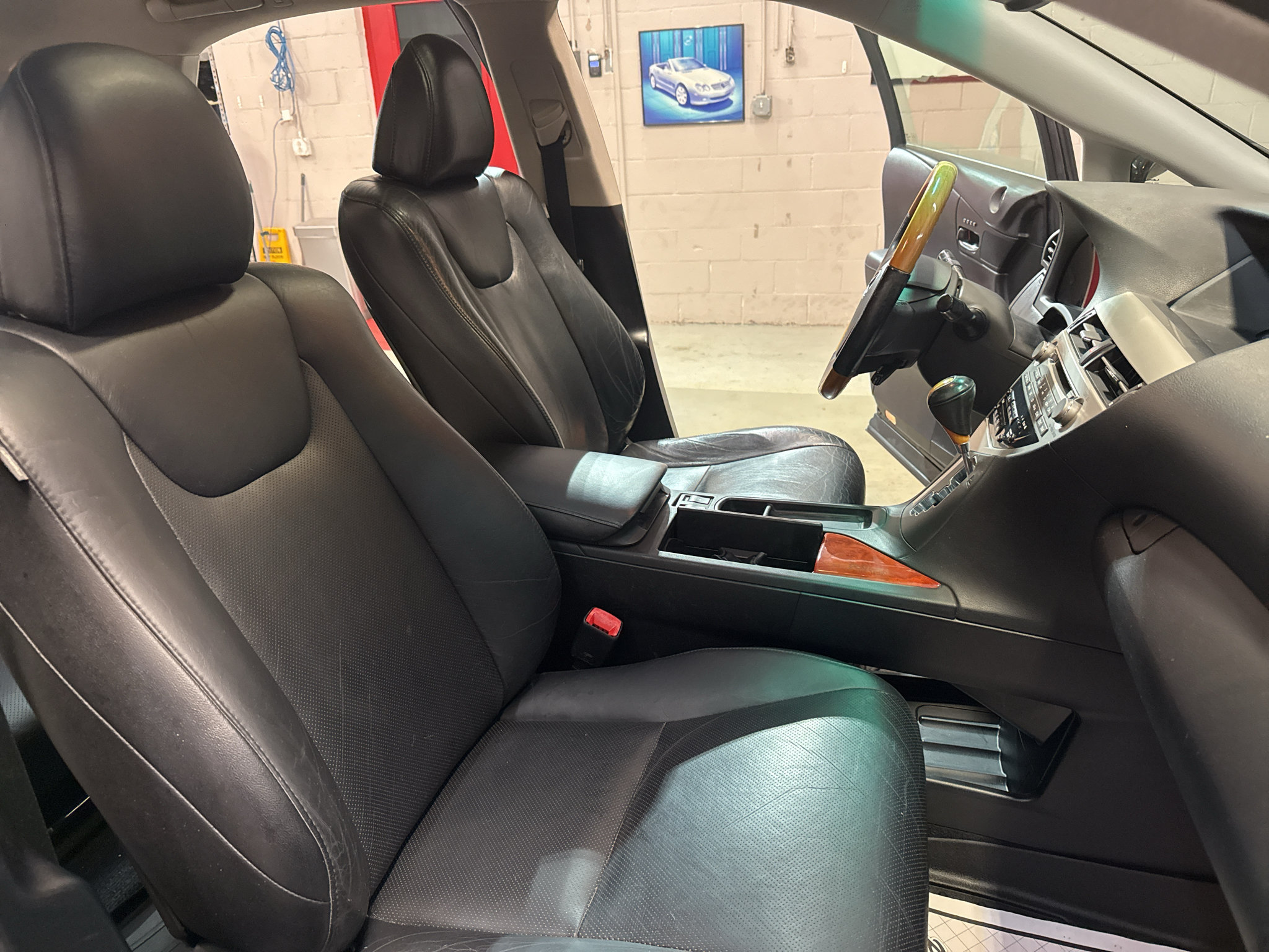 Used 2010 Lexus RX 350 AWD image 25