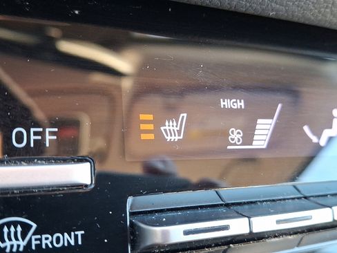 Certified 2023 Hyundai Sonata SEL w/ Preferred Accessory Package image 24