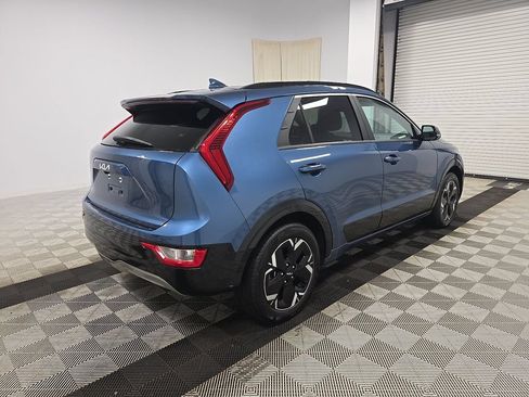 Used 2023 Kia Niro Wind FWD image 3