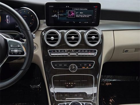 Used 2021 Mercedes-Benz C 300 Sedan image 26