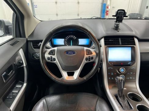 Used 2014 Ford Edge SEL w/ Equipment Group 205A AWD/4WD image 11