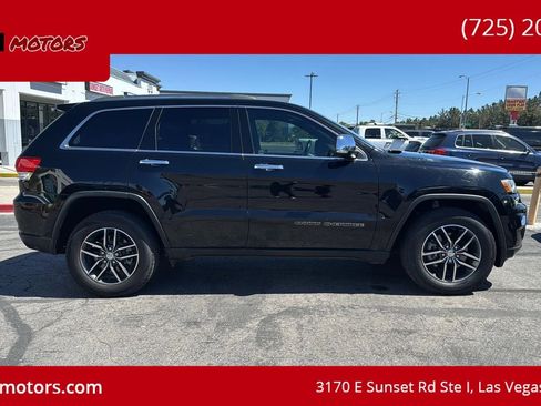 Used 2018 Jeep Grand Cherokee Limited AWD/4WD image 5