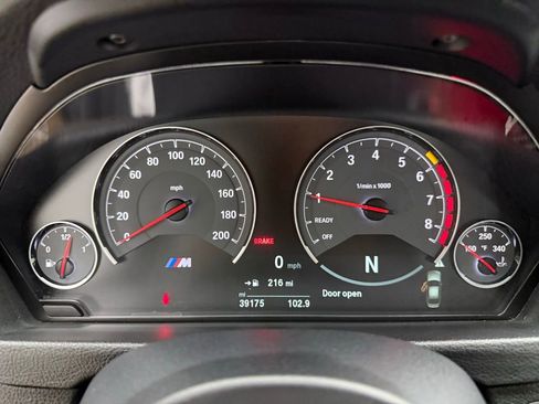 Used 2018 BMW M3 image 11
