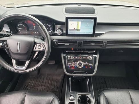 Used 2021 Lincoln Corsair AWD w/ Equipment Group 101A image 18
