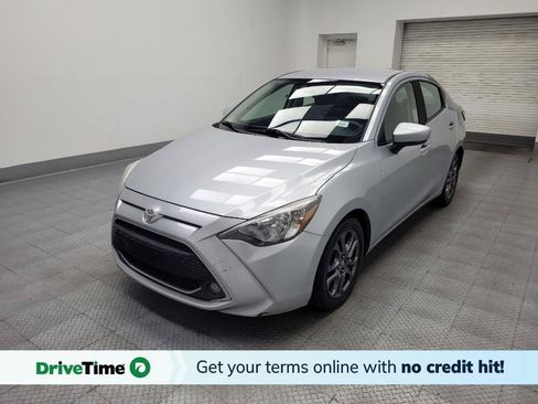 Used 2019 Toyota Yaris LE FWD image 1