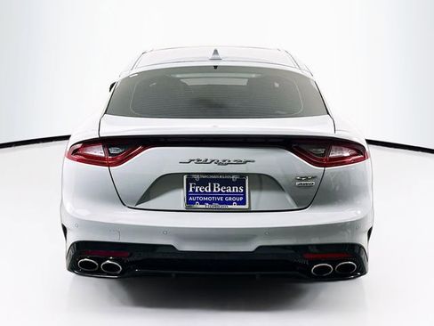 Used 2021 Kia Stinger GT2 image 6