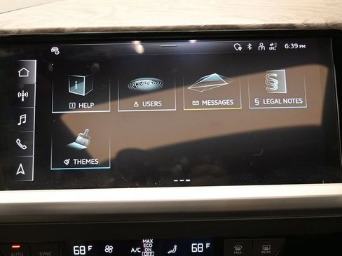 Used 2024 Audi Q4 e-tron Premium Plus w/ Premium Plus AWD/4WD image 28