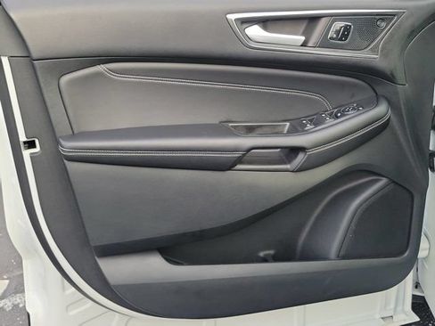 Used 2023 Ford Edge Titanium AWD/4WD image 22