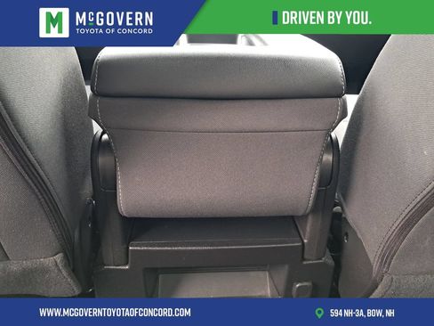 Used 2018 GMC Sierra 2500 SLE w/ HD SLE Preferred Plus Package AWD/4WD image 15