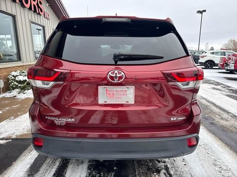 Used 2019 Toyota Highlander SE image 7