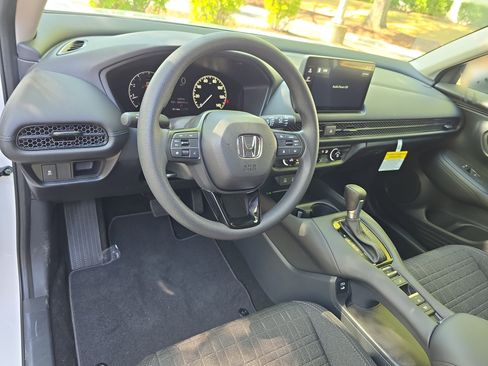 New 2026 Honda HR-V LX image 15