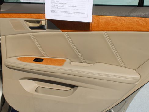Used 2007 Toyota Avalon Limited FWD image 16