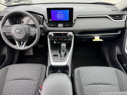 New 2025 Toyota RAV4 XLE image 4