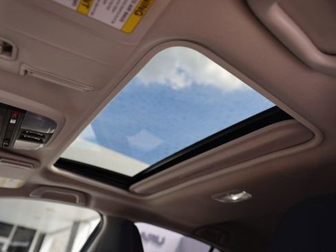 Used 2019 Subaru Crosstrek 2.0i Premium AWD/4WD image 37