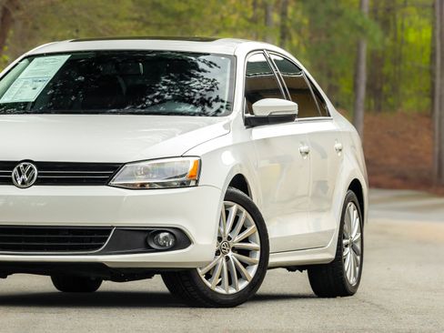 Used 2014 Volkswagen Jetta SEL image 28
