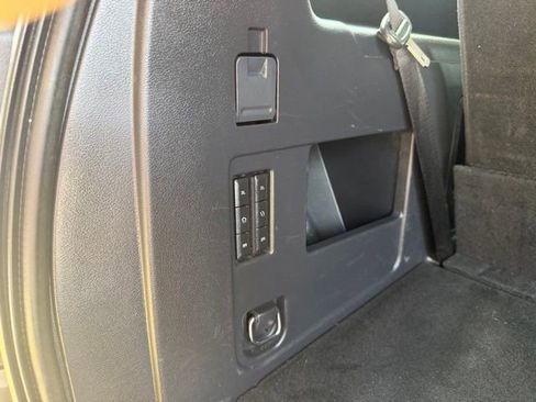 Used 2024 Ford Expedition XLT RWD image 17