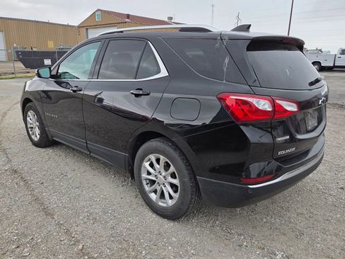 Used 2018 Chevrolet Equinox LT w/ Sun & Infotainment Package FWD image 4
