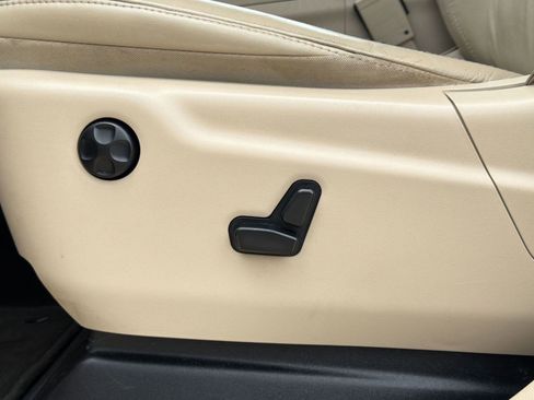 Used 2014 Jeep Grand Cherokee Limited RWD image 13