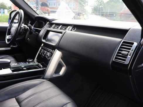 Used 2017 Land Rover Range Rover Supercharged AWD/4WD image 9