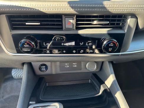 New 2026 Nissan Rogue SV image 20