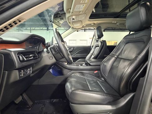Used 2020 Lincoln Aviator Grand Touring w/ Elements Package Plus AWD/4WD image 7