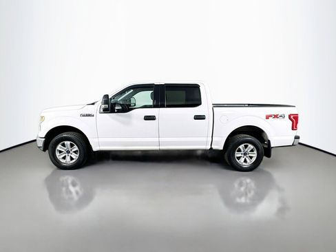 Used 2017 Ford F150 XLT w/ Trailer Tow Package image 2