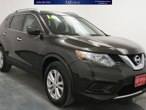 Used 2016 Nissan Rogue SV w/ SV Premium Package FWD image 1