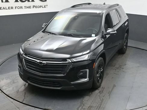 Used 2023 Chevrolet Traverse LT FWD image 48