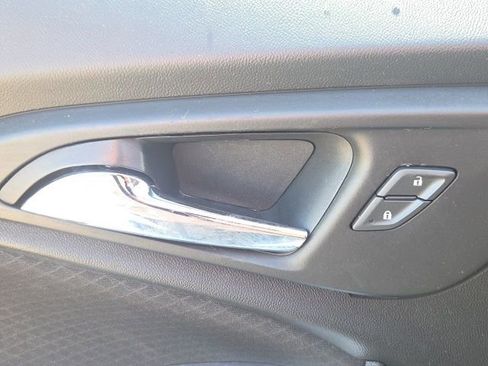 Used 2020 Chevrolet Malibu LT FWD image 19