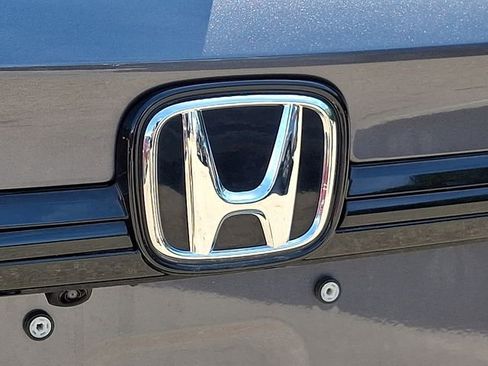 Used 2025 Honda Odyssey Elite image 34