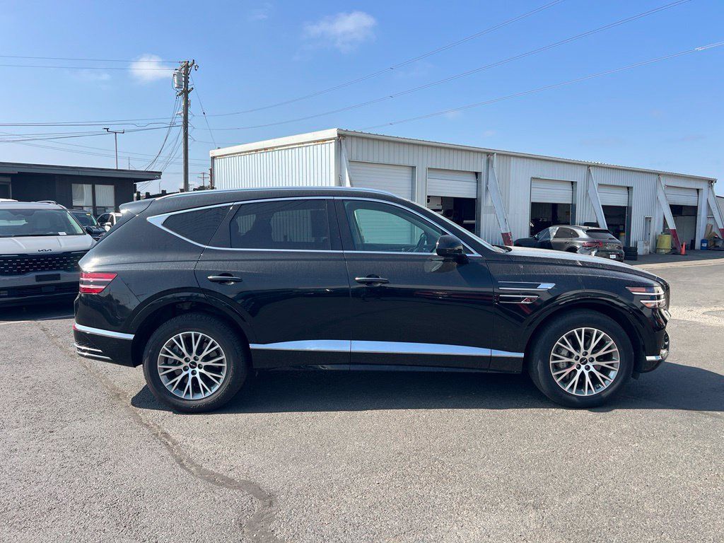 Used 2025 Genesis GV80 2.5T Standard AWD/4WD image 6