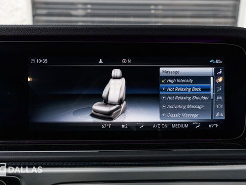 Used 2022 Mercedes-Benz G 63 AMG 4MATIC w/ G Manufaktur Interior Package image 28