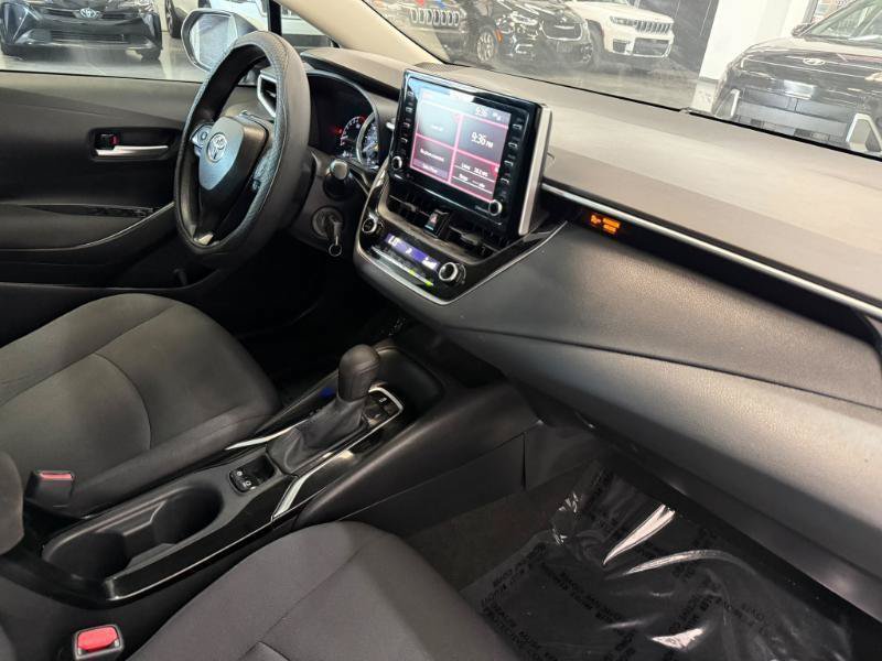 Used 2021 Toyota Corolla LE FWD image 20