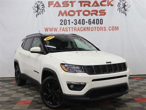 Used 2019 Jeep Compass Latitude image 3
