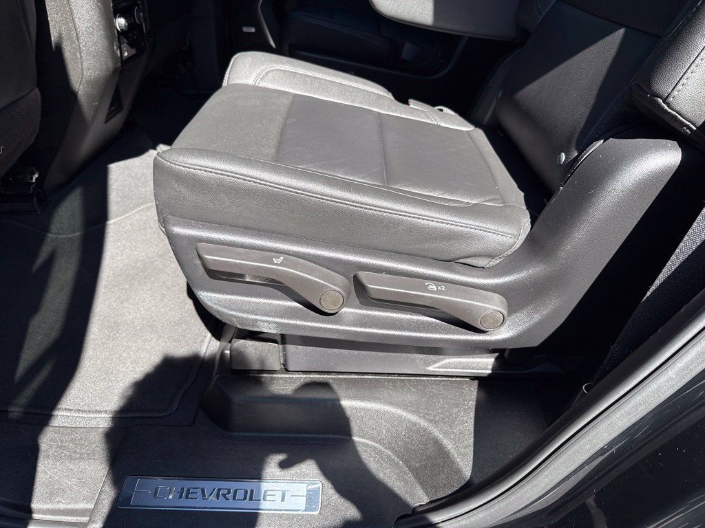 Used 2024 Chevrolet Tahoe LT AWD/4WD image 43
