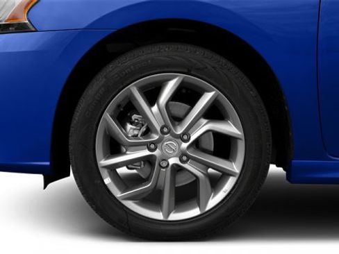 Used 2013 Nissan Sentra SR w/ Driver Pkg image 14