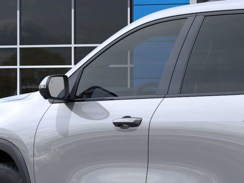 New 2026 GMC Acadia AT4 image 12