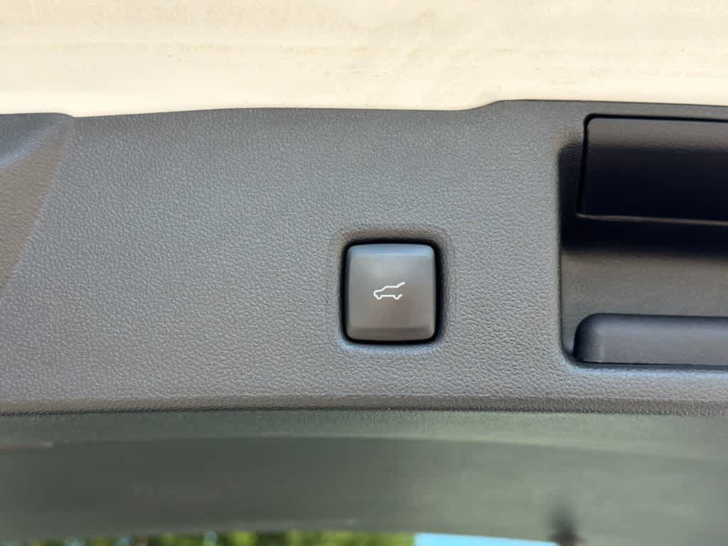 Used 2024 Ford Escape Active FWD image 17