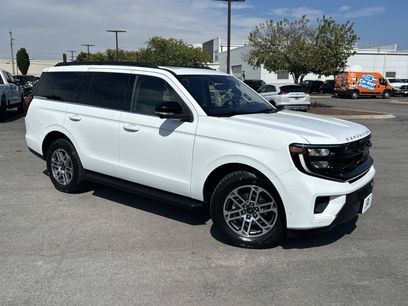 Used 2025 Ford Expedition Active