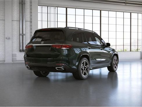 Used 2022 Mercedes-Benz GLS 450 4MATIC image 23
