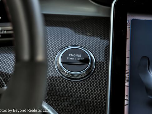 Used 2024 Mercedes-Benz C 36 AMG S image 45