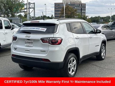 Used 2023 Jeep Compass Latitude w/ Sun and Sound Group AWD/4WD image 3