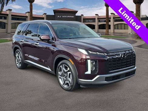Used 2024 Hyundai Palisade Limited image 2
