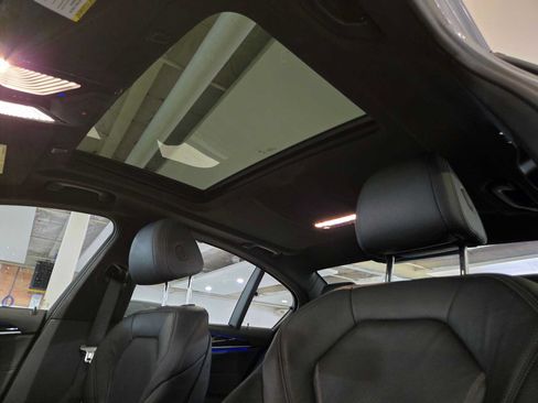 Used 2023 BMW 530i xDrive w/ Executive Package AWD/4WD image 22
